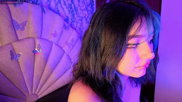 Snapshot of sophiievv chatting on May 5, 5:54 pm sophiievv online show from May 5, 5:54 pm