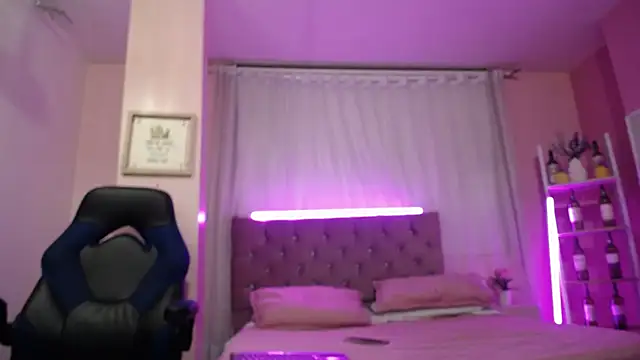 Emma Carteer online show from October 2, 4:41 am
