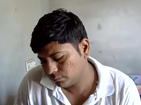 Snapshot of Ajmersingh335512 chatting on October 5, 7:39 am Ajmersingh335512 online show from October 5, 7:39 am