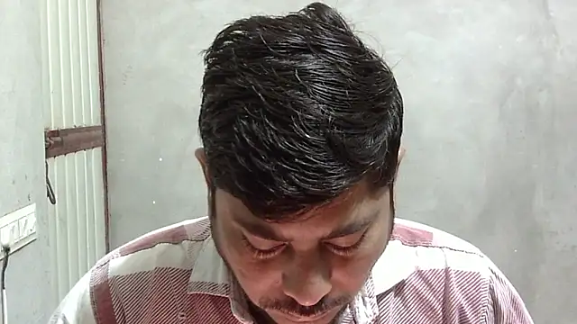 Ajmersingh335512 online show from April 22, 4:48 am