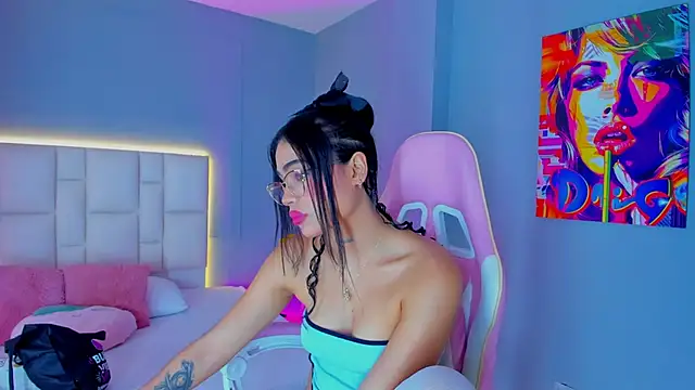 SammyRose  online show from January 15, 7:50 pm