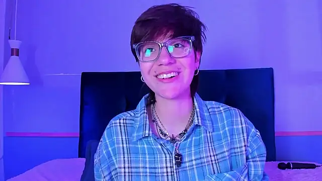 Tsuki Maru online show from February 11, 11:59 am