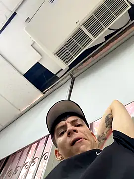 Luck  090 online show from October 9, 6:17 pm