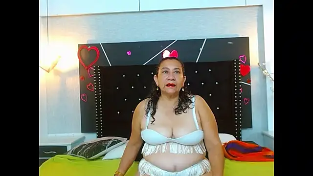 Lindacoopers online show from September 22, 11:45 am