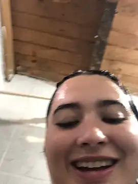 Alanna Ortiz online show from October 2, 9:00 pm