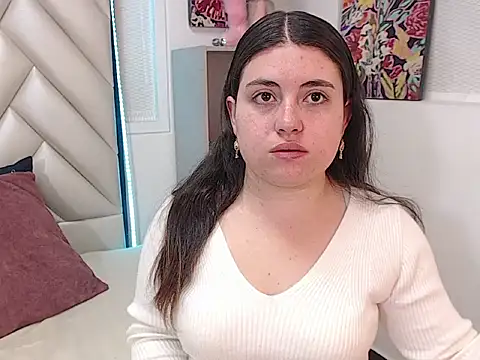 Snapshot of Vicluxxx chatting on October 30, 1:01 pm Vicluxxx online show from October 30, 1:01 pm