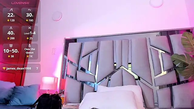  valeria saenz  online show from October 18, 4:04 am