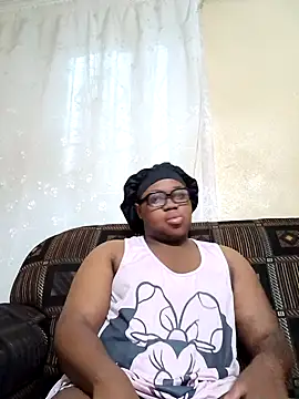 Gyminae online show from February 7, 10:35 pm