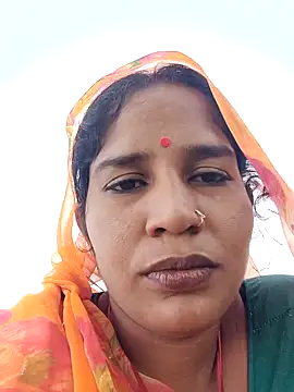 Snapshot of Hot_Seema83 chatting on October 10, 8:57 am Hot Seema83 online show from October 10, 8:57 am