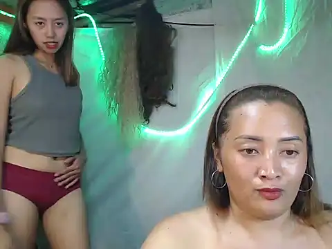 pinkysexypinay online show from September 20, 12:28 pm