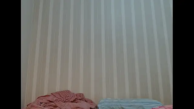 ingridequinti online show from November 12, 2:23 am