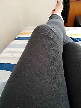 Snapshot of claradominafeet0 chatting on December 17, 12:44 pm claradominafeet0 online show from December 17, 12:44 pm