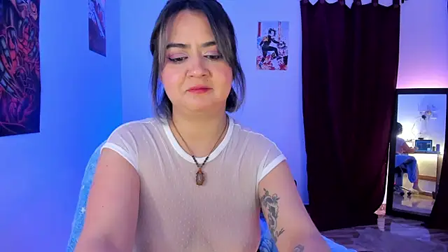 LylaVixxen online show from June 28, 5:02 am