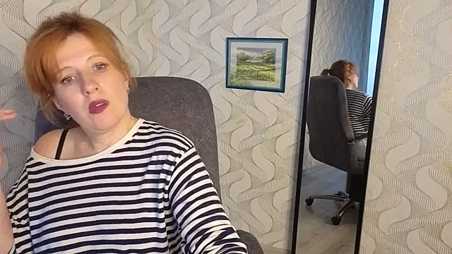 Elannaria online show from September 12, 3:56 pm