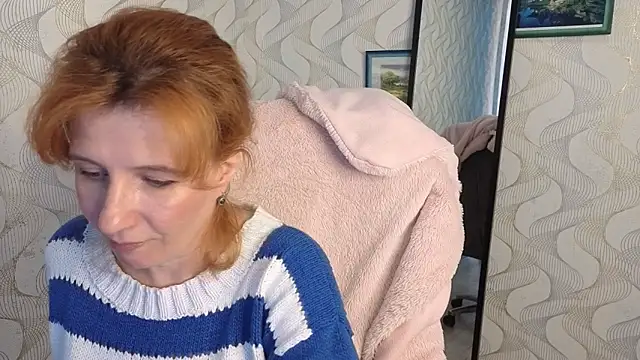 Elannaria online show from September 18, 3:36 pm