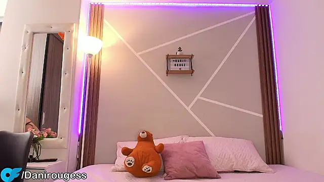 Little ginger online show from September 19, 12:50 pm