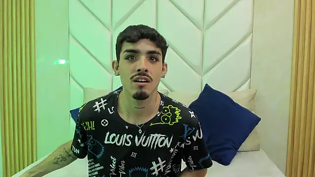 NikoStone  online show from October 8, 2:58 pm