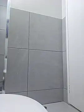 trickyOne online show from November 24, 7:57 pm