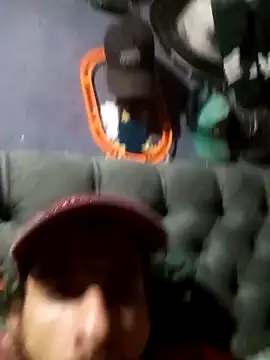 hairy mannn online show from February 6, 3:04 pm