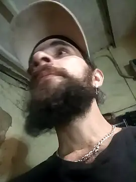 Snapshot of hairy_mannn chatting on May 8, 11:54 pm hairy mannn online show from May 8, 11:54 pm