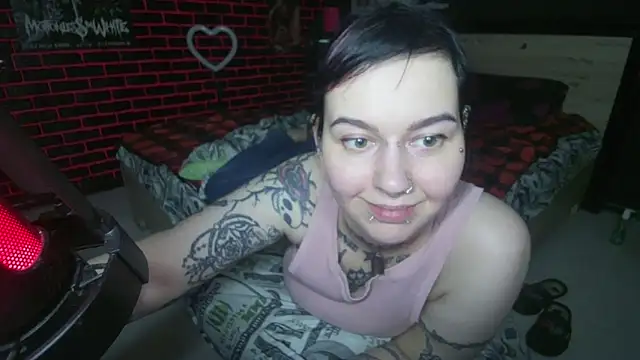 Snapshot of MessalinaOfficial chatting on September 14, 12:15 pm MessalinaOfficial online show from September 14, 12:15 pm