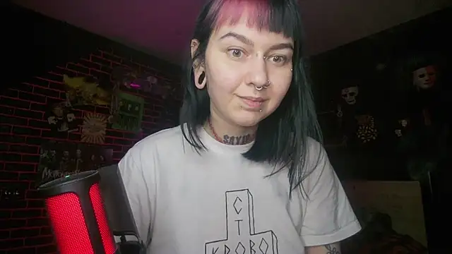 Snapshot of MessalinaOfficial chatting on September 18, 3:47 pm MessalinaOfficial online show from September 18, 3:47 pm