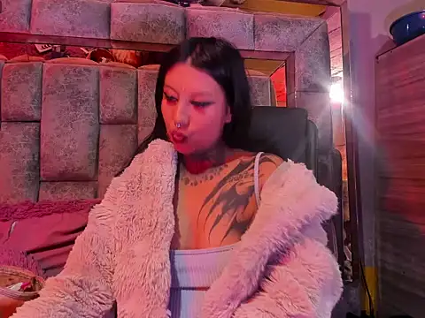 Snapshot of missashlyrosette chatting on December 16, 8:30 am missashlyrosette online show from December 16, 8:30 am