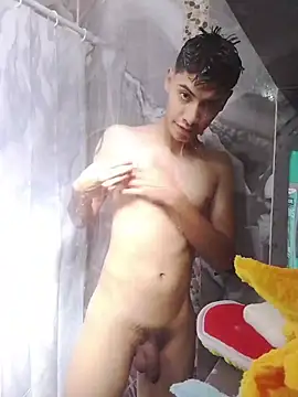 Snapshot of aispuro8505 chatting on February 20, 5:13 pm aispuro8505 online show from February 20, 5:13 pm