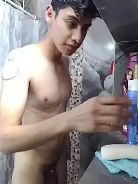 aispuro8505 online show from April 19, 5:12 pm