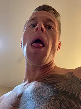 DILFiGuess11 online show from November 13, 5:23 pm