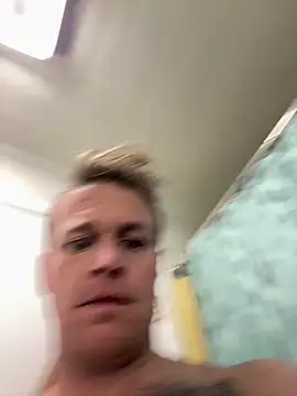 DILFiGuess11 online show from November 16, 6:08 am