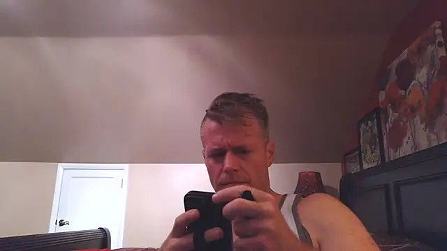 Snapshot of DILFiGuess11 chatting on June 21, 4:59 am DILFiGuess11 online show from June 21, 4:59 am