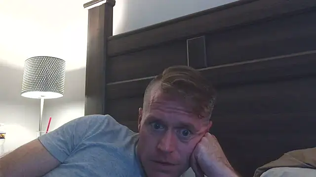 Snapshot of DILFiGuess11 chatting on July 3, 7:59 am DILFiGuess11 online show from July 3, 7:59 am