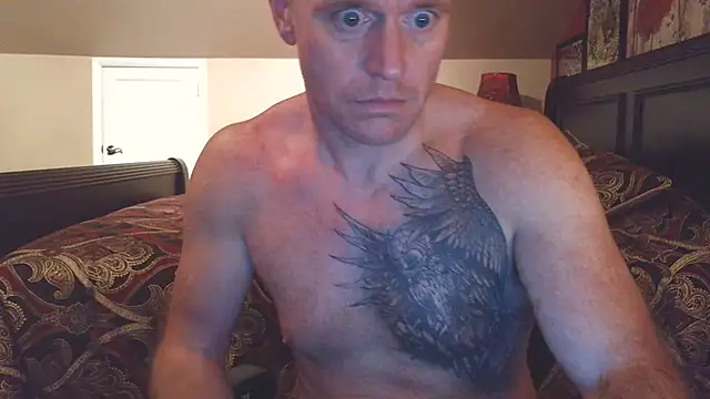 Snapshot of DILFiGuess11 chatting on July 12, 8:05 am DILFiGuess11 online show from July 12, 8:05 am