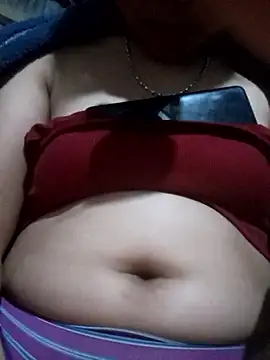 may-squirl online show from October 8, 1:31 pm