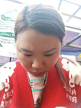 may-squirl online show from December 22, 2:41 am