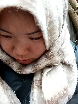 may-squirl online show from January 15, 1:43 am