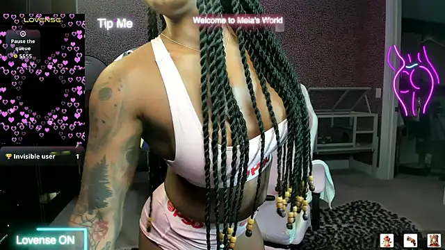 Snapshot of themanseater chatting on July 15, 3:23 am themanseater online show from July 15, 3:23 am
