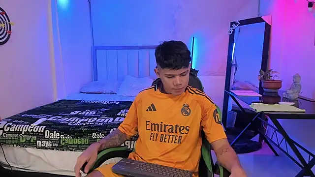 Jack castell online show from March 3, 11:05 am