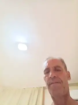 Snapshot of Meliwem12 chatting on July 16, 5:19 pm Meliwem12 online show from July 16, 5:19 pm
