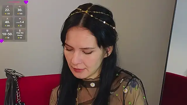 Snapshot of Alisssseee chatting on November 18, 9:25 am Alisssseee online show from November 18, 9:25 am