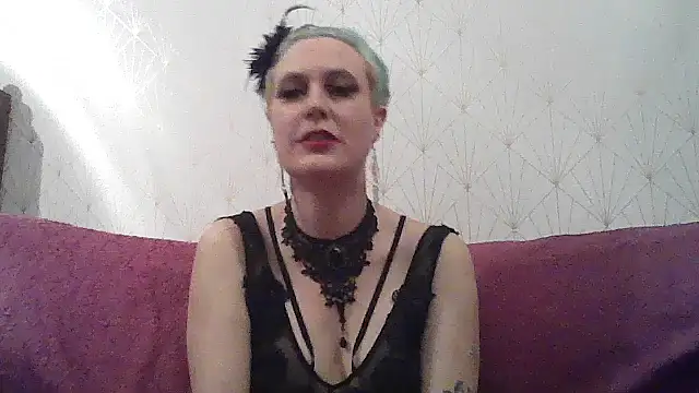 Snapshot of Verity_Vix chatting on February 14, 11:34 pm Verity Vix online show from February 14, 11:34 pm