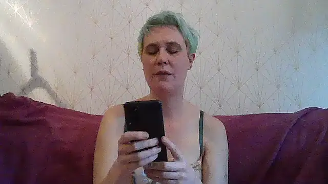 Snapshot of Verity_Vix chatting on February 20, 9:00 am Verity Vix online show from February 20, 9:00 am