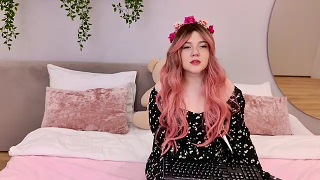 Snapshot of AlmaSound chatting on October 23, 5:40 am AlmaSound online show from October 23, 5:40 am