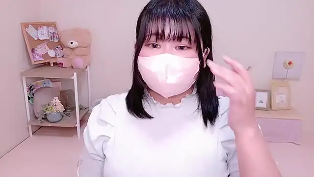 NANAMInn  online show from December 18, 11:05 am