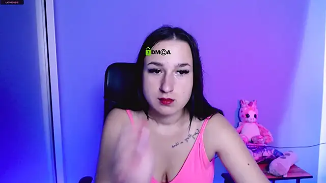 Snapshot of alma_black chatting on September 18, 5:42 am alma black online show from September 18, 5:42 am