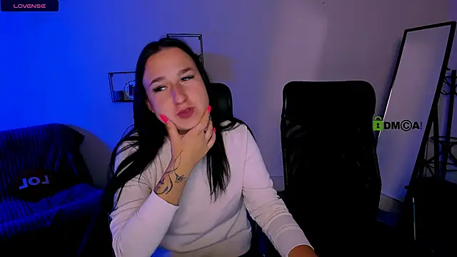 Snapshot of alma_black chatting on September 22, 5:42 am alma black online show from September 22, 5:42 am