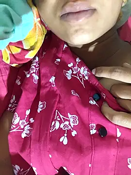 Snapshot of telugu_roja_099 chatting on November 29, 12:24 am telugu roja 099 online show from November 29, 12:24 am