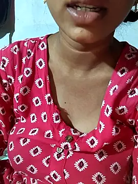 Snapshot of telugu_roja_099 chatting on November 30, 8:18 am telugu roja 099 online show from November 30, 8:18 am