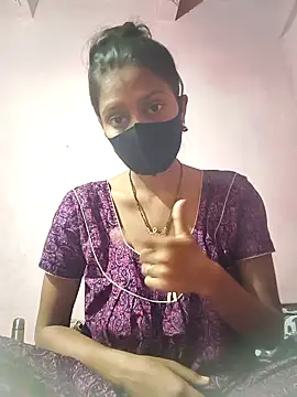 posewith online show from October 14, 10:10 pm